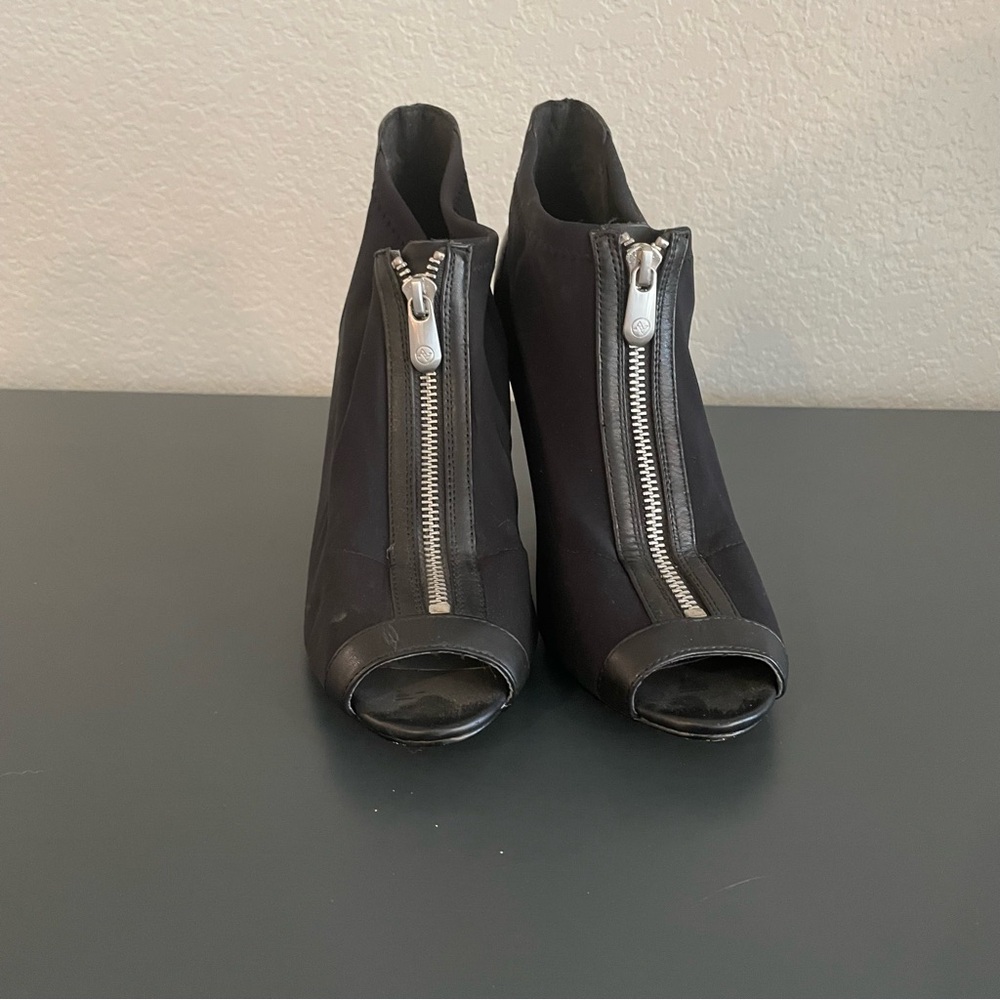 Adrienne Vittadini Black Ankle Booties with High Heel